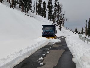 Bhaderwah-Bani road restored; Sinthan Pass, Mughal road still blocked