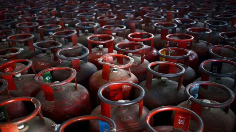 Govt Rejigs Gas Allocation; LPG, CNG, Piped Cooking Gas Get Top Priority