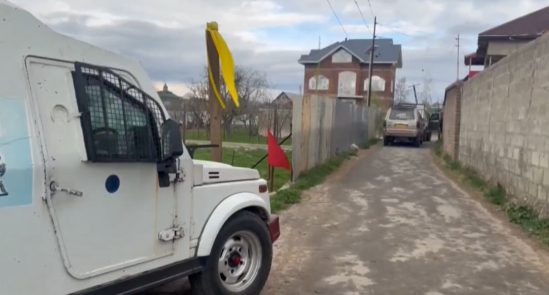 Kashmir EOW Conducts Raids In Srinagar, Budgam In COVID-Era Fund Siphoning Case