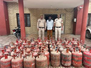 Police Recover 50 Stolen LPG Cylinders, One Arrested in Akhnoor