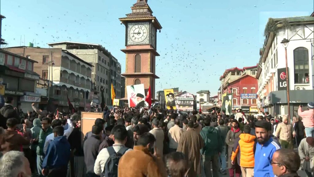 Shia Community in Srinagar Holds Peaceful Protest Over Reported Killing of Ayatollah Ali Khamenei
