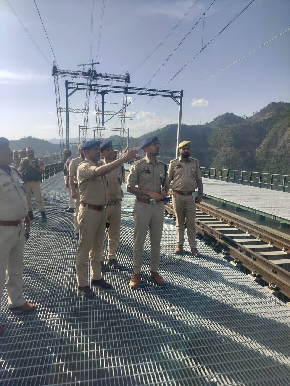 SSP Mukund Tibrewal Reviews Security of Key Installations in Reasi District