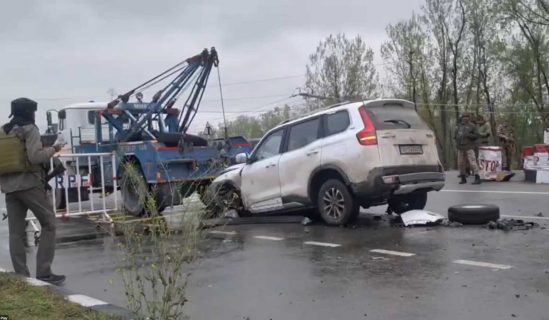 2 Uttar Pradesh Residents Injured After Vehicle Hits Divider In Bijbehara