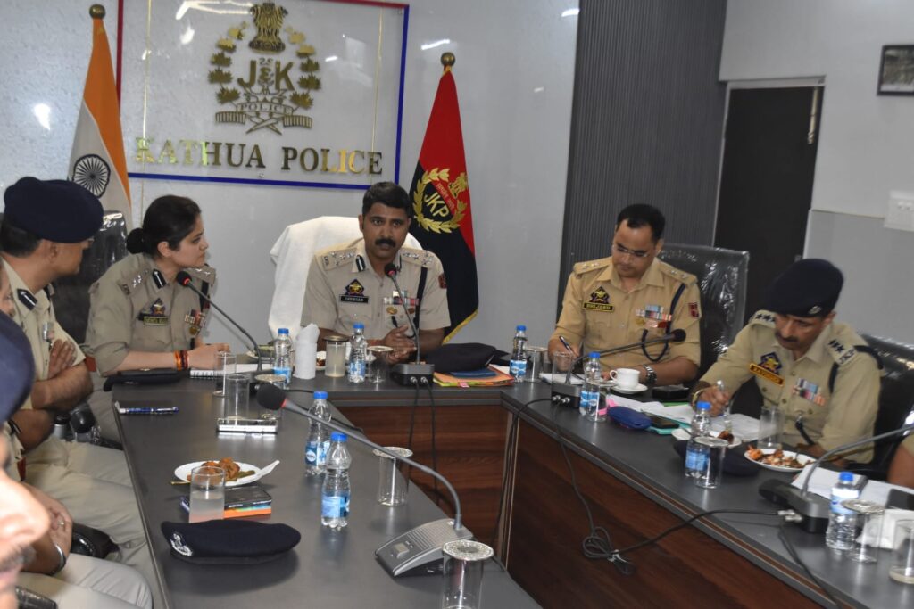 DIG calls for heightened vigilance, robust security grid along IB in Kathua