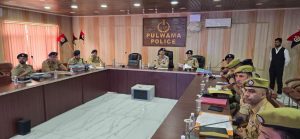 DIG SKR Conducts High-Level Security Review In Pulwama, Focus On Anti-Terror Grid