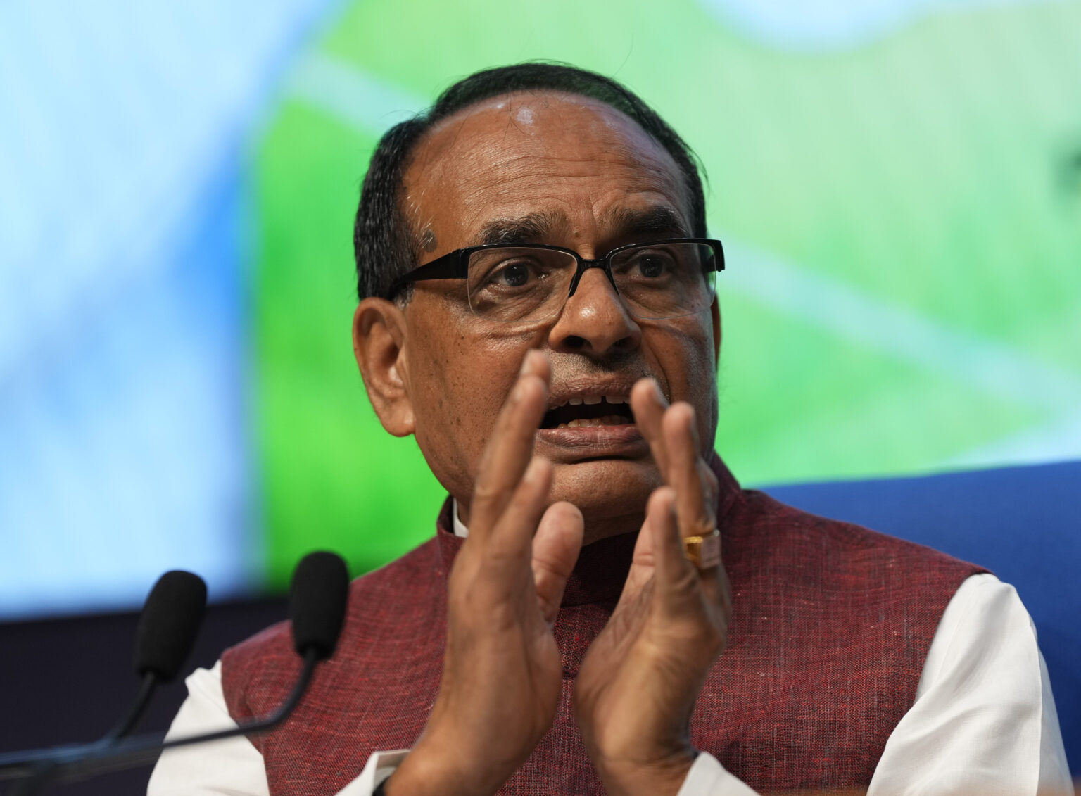 Chouhan To Launch 330 New Road Projects Costing Rs 3,550 Cr In J&K