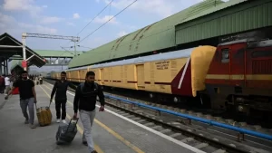 Railways Launch Rapid Cargo Service Between Delhi and Budgam to Boost Kashmir Trade