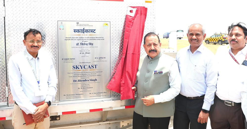 Dr Jitendra Launches India’s First ‘SkyCast’ Aircraft Fog System, Lauds Milestone In Aviation History