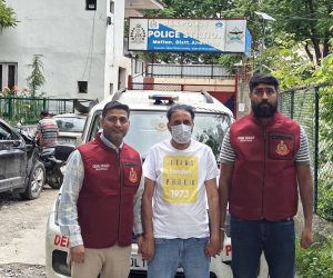 Delhi Police Nabs Man In Apple Consignment Fraud Case After 10-Year Hunt In Kashmir