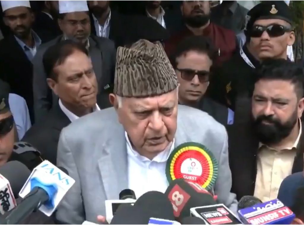 Farooq Abdullah Backs RSS Leader Hosabale On Dialogue With Pakistan