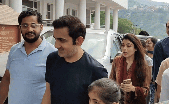 Gautam Gambhir arrives in Katra with family to offer prayers at Shri Mata Vaishno Devi Shrine