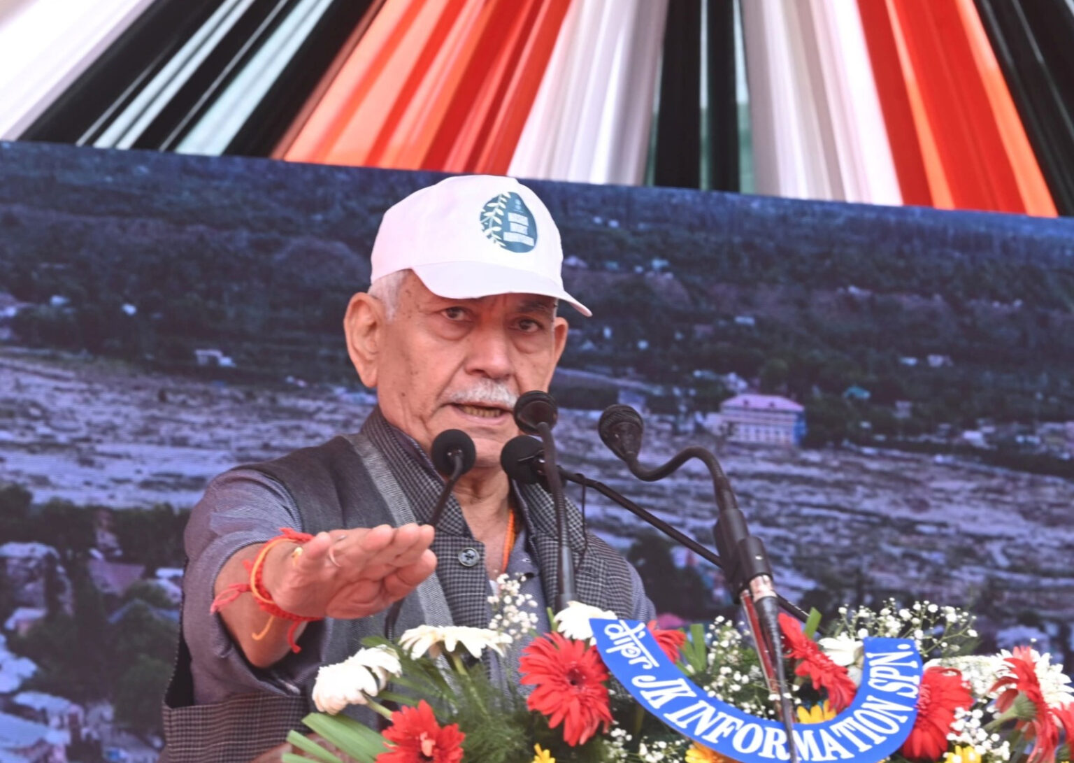 LG Manoj Sinha Joins Nasha Mukt Jammu Kashmir Padyatra In Shopian