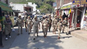 J&K Police Reviews Security, Pilgrim Safety At Shiv Khori Yatra
