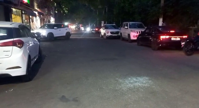 Gangsters escape after firing at police party in Gandhi Nagar
