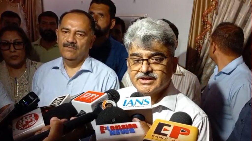Pilgrims To Get Improved Facilities During Upcoming Amarnath Yatra: CS Atal Dulloo