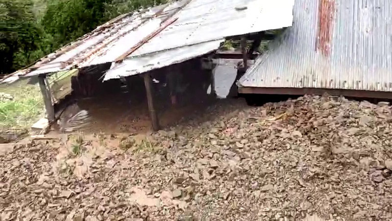 Cloudburst triggers flash flood in Mahore; damages 7 houses, road