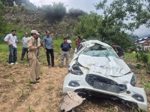 Two Killed, Four Injured As Vehicle Rolls Down In Bhaderwah