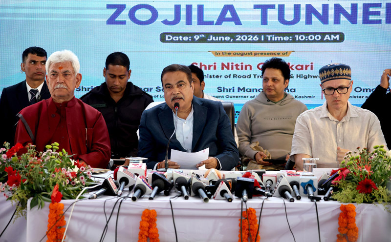 Gadkari announces Rs 53,400 cr road projects for J&K, Ladakh