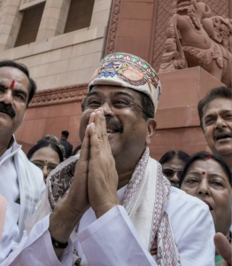 BJP Greets Pradhan With 'Zindabad' Slogans; Opposition Counters With 'Paper Chor' Jibe