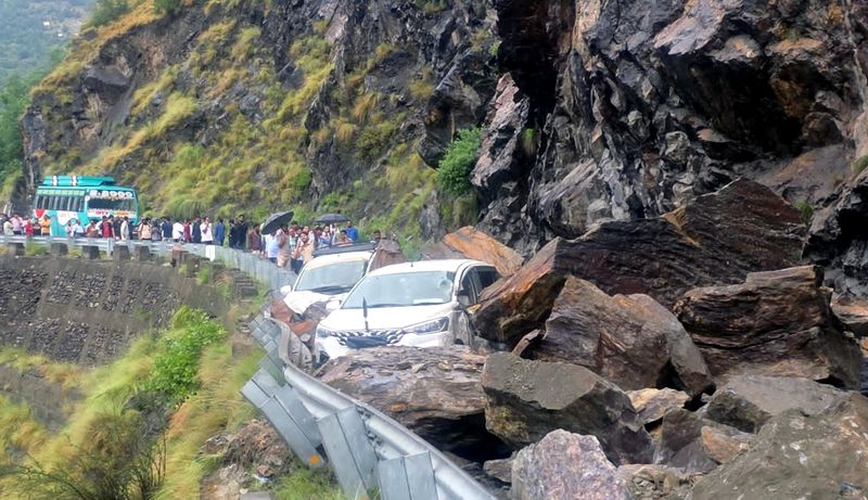 Boulder Falls On Passenger Bus In Doda, One Dead