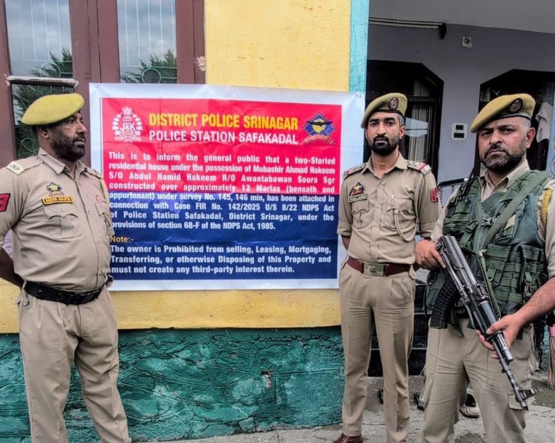 Srinagar Police Attaches ₹2.74 Cr Property Of Alleged Drug Peddler Under NDPS Act