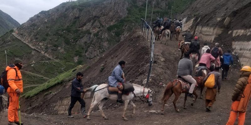 2,051 Pilgrims Leave Jammu Base Camp For Amarnath Shrine In Kashmir