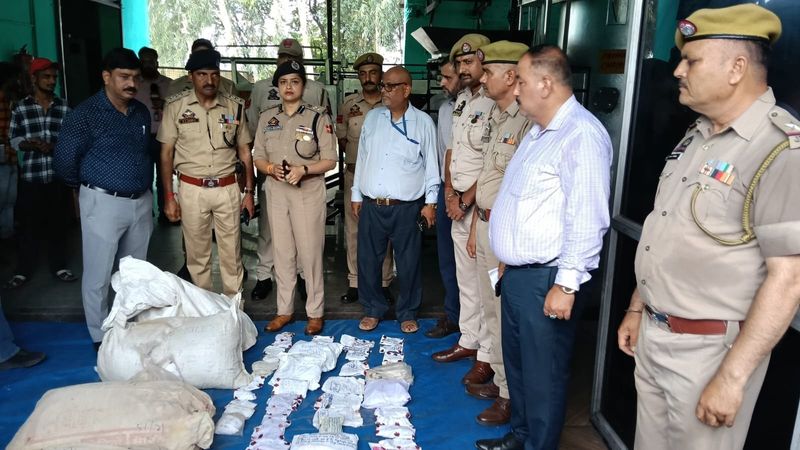 J&K Police Destroys Narcotics Worth 2.33 Crore In Kathua