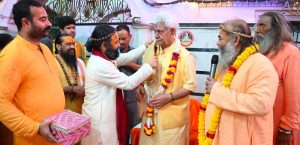 LG Offers Prayers At Historic Shri Ram Mandir In Jammu, Extends Best Wishes To Amarnath Pilgrims