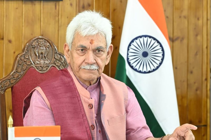 LG Sinha Reviews Rain Havoc In Rajouri, Poonch; Orders Swift Relief, Rescue And Immediate Assistance To Affected Families