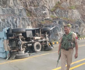 Six CRPF Personnel Injured In Accident In Ganderbal