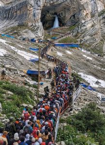 Over 1,000 Pilgrims Leave Jammu For Amarnath Cave Shrine In Kashmir