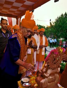 Budha Amarnath Yatra Begins Amid Tight Security From Jammu, LG Flags Off First Batch