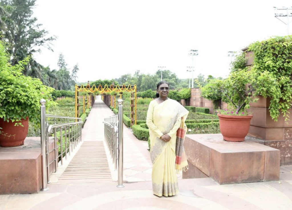 President Murmu Opens Amrit Udyan; People Can Visit From Sunday