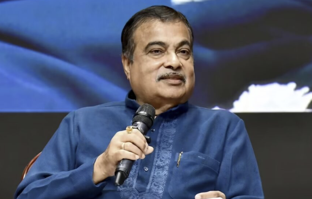 Time to Hand Over Responsibilities to New Generation: Nitin Gadkari
