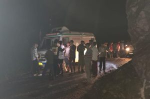 Vehicle falls into gorge in Reasi; three killed