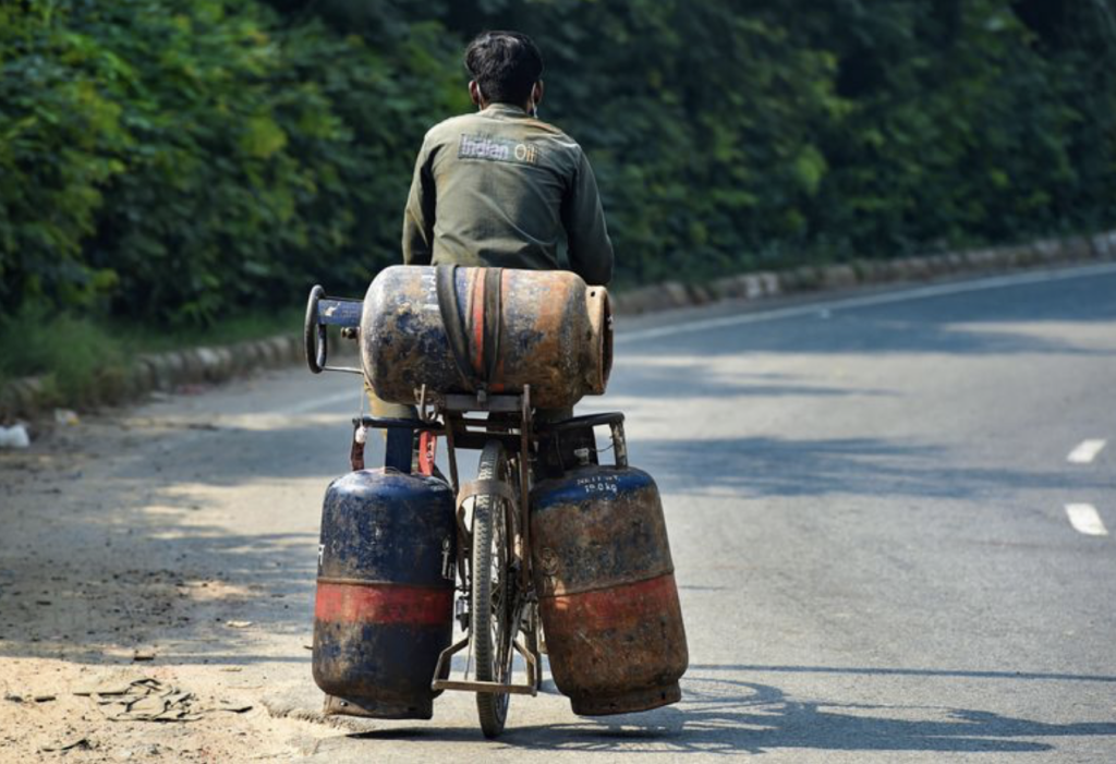 ATF Price Up 5.46pc, Commercial LPG Rate Rises Rs 9.50