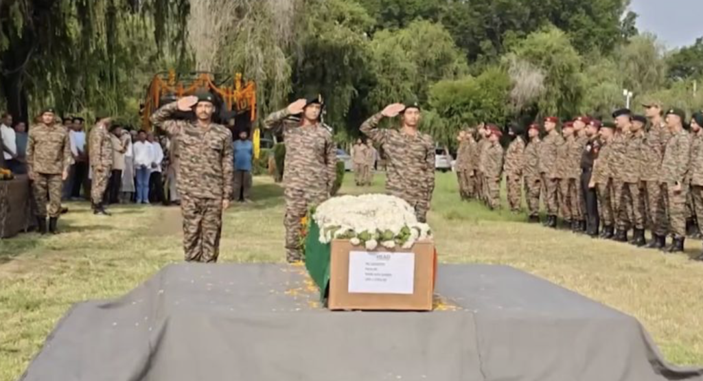 Army Pays Tribute In Akhnoor To Para Commando Who Died In Haryana During Training