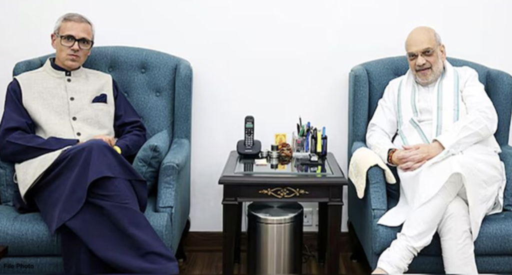 Omar meets Shah, pushes for early restoration of statehood