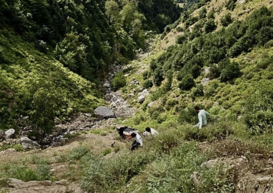 Two Killed As Oil Tanker Meets With Accident In Kishtwar