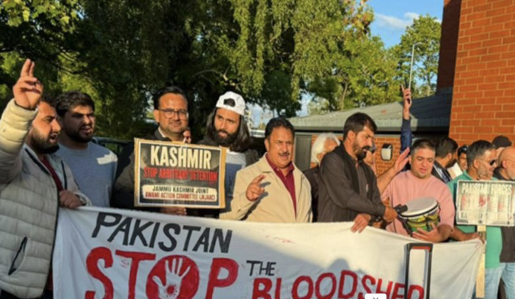 Kashmiri Diaspora In Manchester Protests Pakistan’s Rights Abuses In PoJK