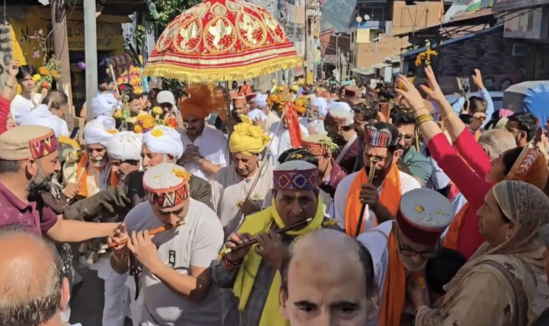Thousands Join Annual Kailash Kund Yatra Amid Tight Security In Doda