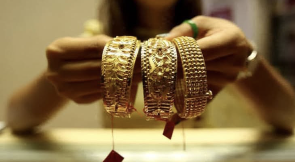 Gold Futures Rise To Rs 1.53 Lakh/10 Gm On Firm Spot Demand