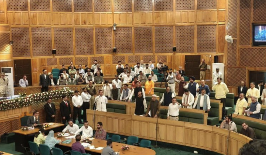 Govt Aproves 6 Free LPG Cylinders For AAY Families; LoP Accuses Govt Of Betrayal