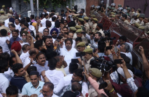 J&K Cong Seeks Resignation Of CEC; Police Foils Protesting Leaders’ March To DC Office