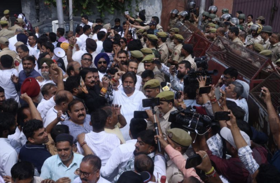 J&K Cong Seeks Resignation Of CEC; Police Foils Protesting Leaders’ March To DC Office