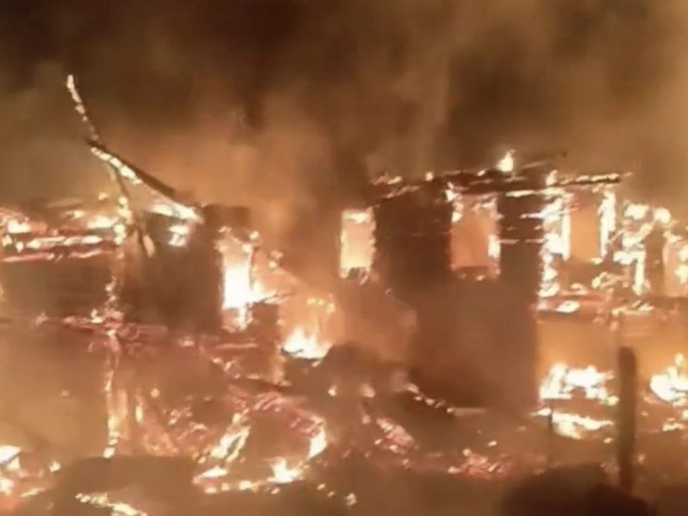 Eight Houses Gutted In Blaze In J&K’s Kishtwar