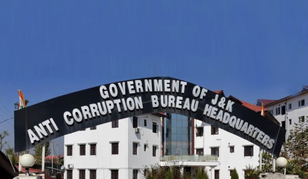 ACB Catches Agriculture Department Official In Handwara Red-Handed While Accepting ₹40,000 Bribe