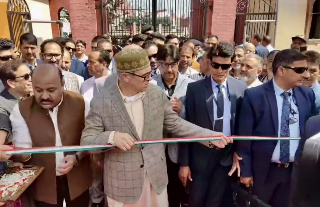 Omar Refuses To Cut Inaugural Ribbon In Tricolour Stripes, Asks Organisers To Keep It With Respect