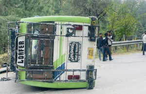 Two Women Among 4 Injured As Vehicle Overturns In Doda