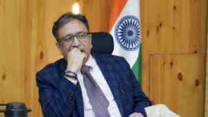 Ladakh Chief Secy Assures Solution To Demand Of Heli-Service To Remote Areas Along Sino-India Border